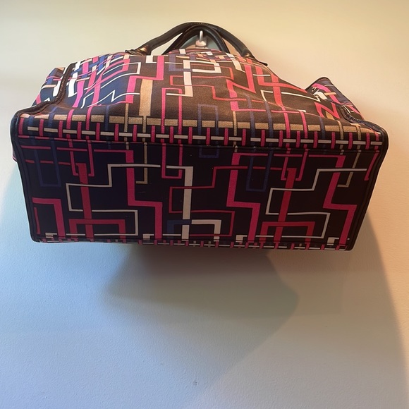 Trina Turk Geometric Large Tote Bag Leather - Picture 8 of 8